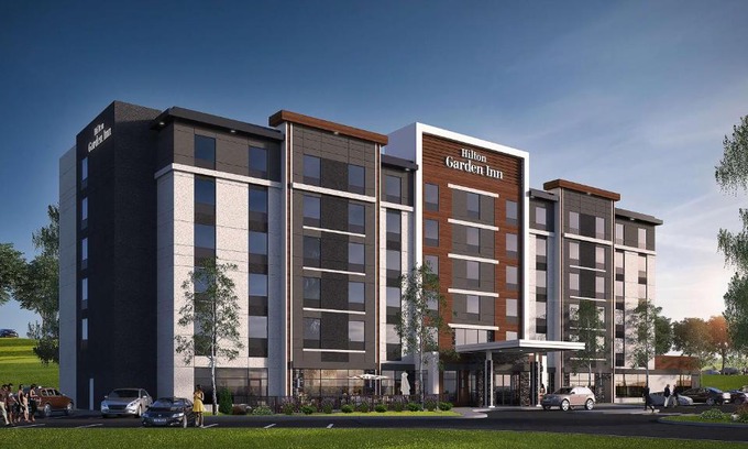 Sudbury Hotel | Hilton Garden Inn Sudbury, Ontario, Canada