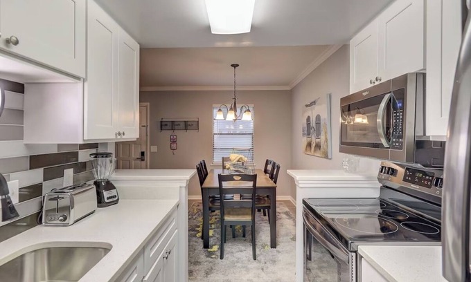 Palmetto Dunes Cottage | Hilton Head 2BR Townhouse Walk to Shops & Dining