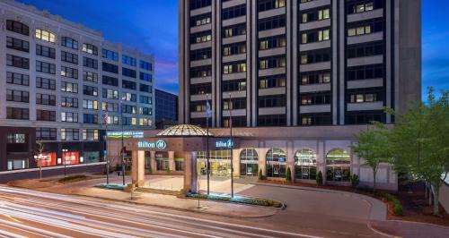 Mile Square Hotel | Hilton Indianapolis Hotel & Suites