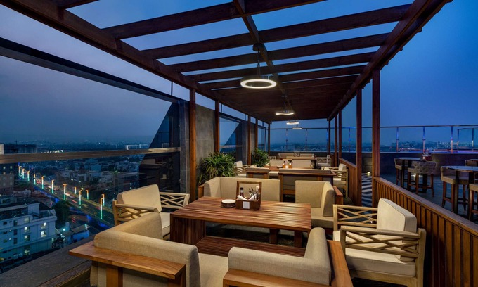 Keshav Nagar Hotel | Hilton Jaipur