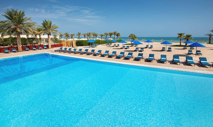 Mangaf Hotel | Hilton Kuwait Resort