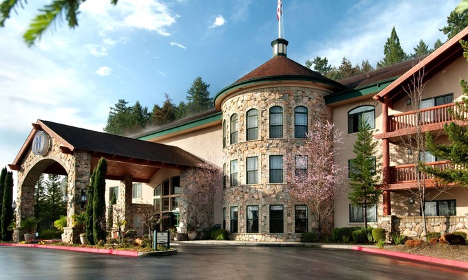 Scotts Valley Hotel | Hilton Santa Cruz/Scotts Valley