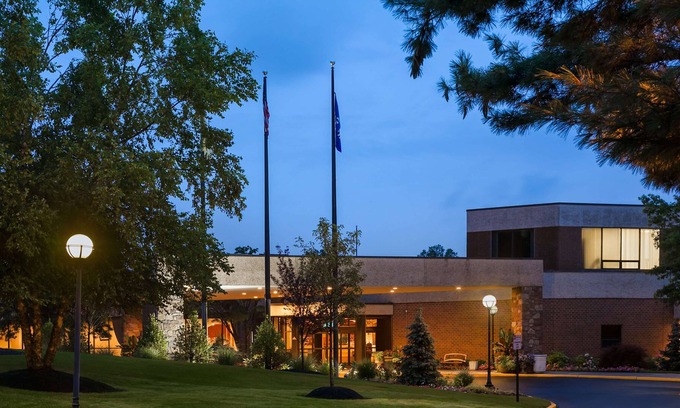 Woodcliff Lake Hotel | Hilton Woodcliff Lake