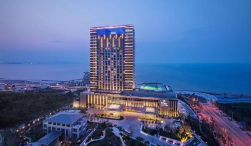 Fushan Hotel | Hilton Yantai Golden Coast