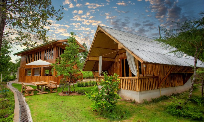 Huai Sai House | Hin Khong Villa bungalow with two single beds