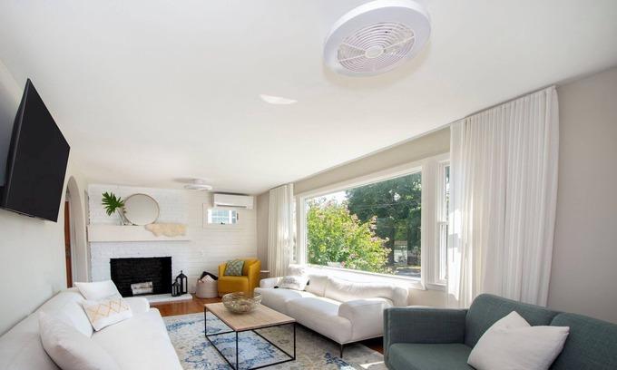 Kenberma House | Hingham Family Visit Ocean Views Private Yard in Hull Perfect for Large Families