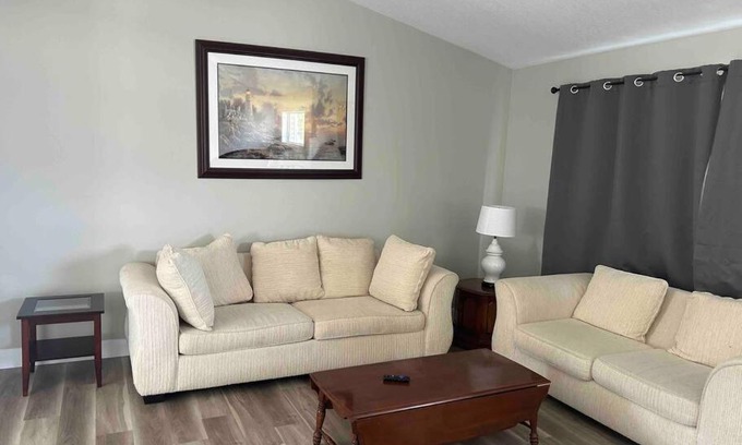 Hinton House | Hinton Alberta Vacation Home