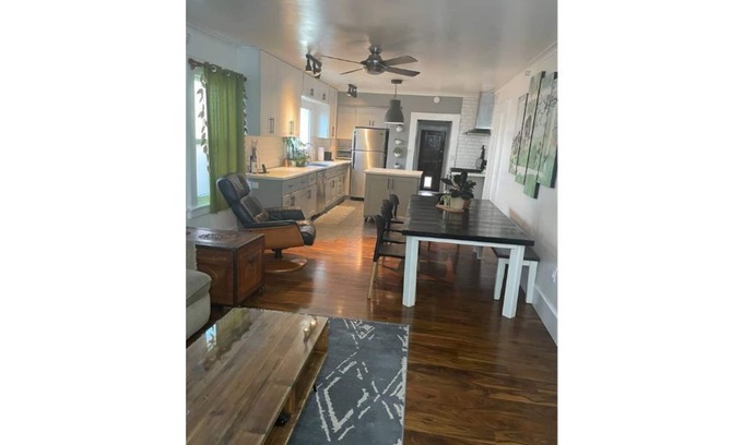 Normal Heights House | Hip & fun, cozy 2x1 mini-compound. Close 2 all!