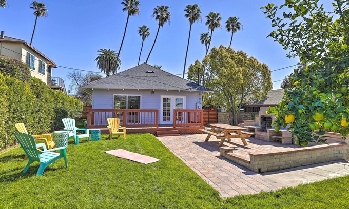 East Hollywood House | Hip + Prismatic LA Gem w/ Curated Art Gallery