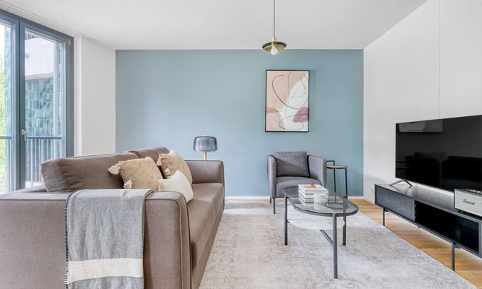 Wollishofen Apartment | Hip Wollishofen 4.5 Room w/W/D & Storage, near Market, by Blueground