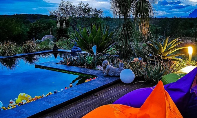 Hoedspruit Cabin | hippomoon lodge