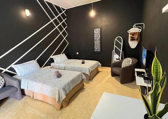Kuala Berang House | HIPSTER STUDIO at Kuala Berang for 2Pax -Free Netflix & Wifi