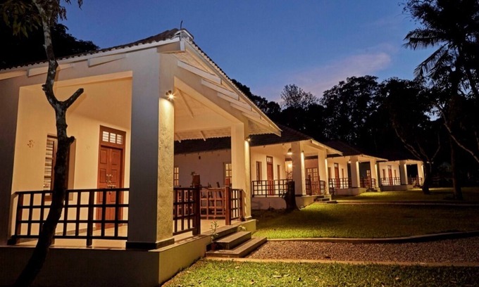 Belur House | Hirvate Estate - English Colonial Coffee estate bungalow