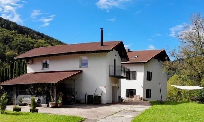 Tolmin House | Hisa Pelance, 5 bedroom house on top location