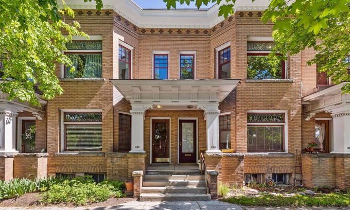 Rose Park House | Hist Mod Brownstone DT Missoula 2 Bed on MSO Hip Strip Near U of M