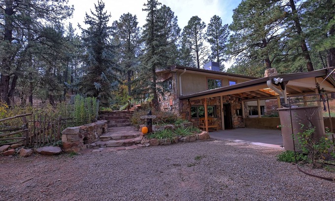Sandia Park Country Club Apartment | Historic 1925 Pine Cone Inn