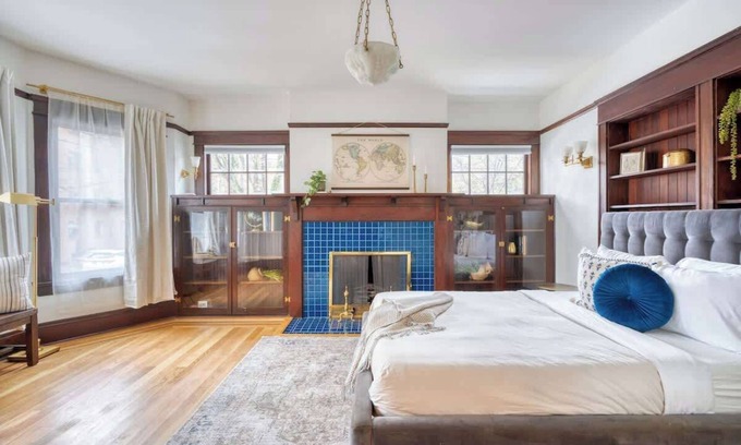 Alphabet Historic District Apartment | Historic 2BR | Walk to NW 23rd Shops & Eats