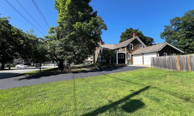 Kenvil House | Historic 5-bedroom house with beautiful back yard suitable for private events.