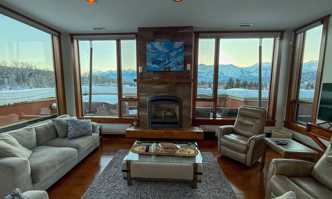 East Kootenay Condo | Historic 901 | Penthouse with Incredible Views