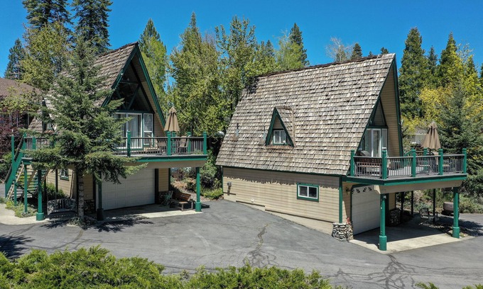 Peninsula Village Ski Chalet | Historic A-frame 2 bedrooms plus loft, AC, WIFI and boat slip. Enjoy your stay