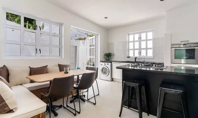 Bo'Kaap House | Historic Bo Kaap townhouse with private pool
