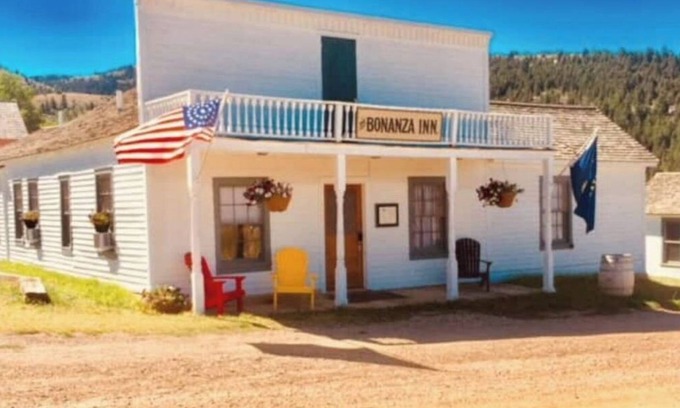 Virginia City Apartment | Historic Bonanza Inn Room 5 in Virginia City