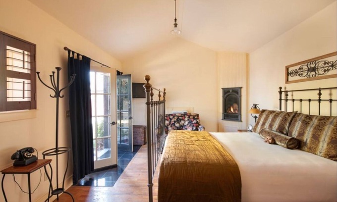 Cody Hotel | Historic Boutique Stay in Downtown Cody – Near Yellowstone & Cody Steakhouse