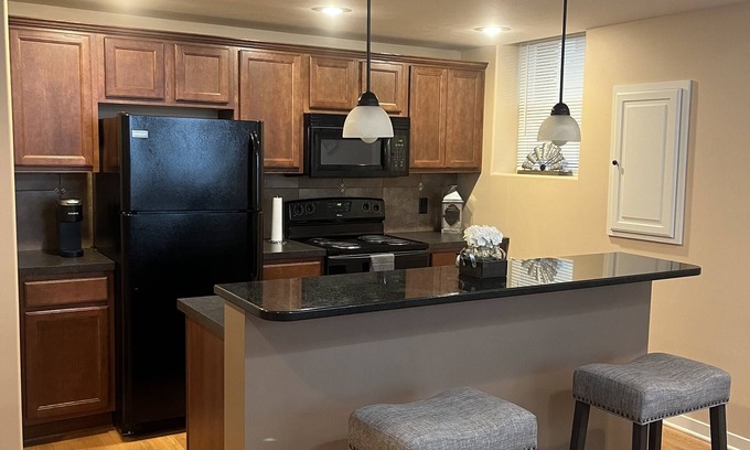 Lincoln Condo | Historic-Capital District Condo