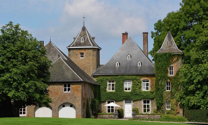 Longchamps-bertogne Other | Historic Castle Retreat