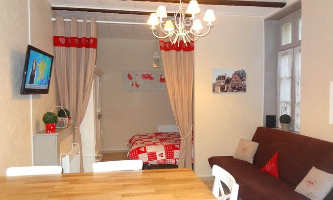 Jouvence Apartment | Historic center - nice studio for 4 people