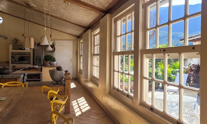Tiradentes Villa | (HISTORIC CENTER) Sophistication and comfort in the best and most beautiful location.