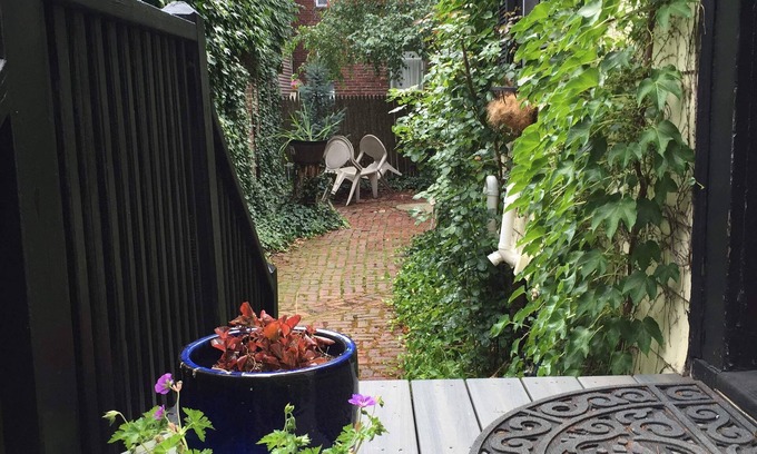 Charlestown Condo | Historic Charlestown