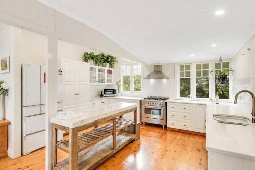 East Toowoomba House | Historic Charm & Elegance, Near Grammar!