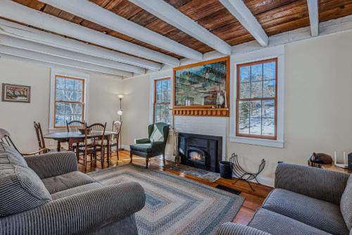 Taftsville House | Historic Charm Located On the River - Rustic Chic