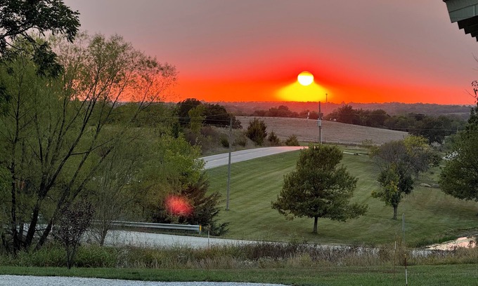 Paola Cottage | Historic Charm Meets Modern Comfort on the Kansas Prairie