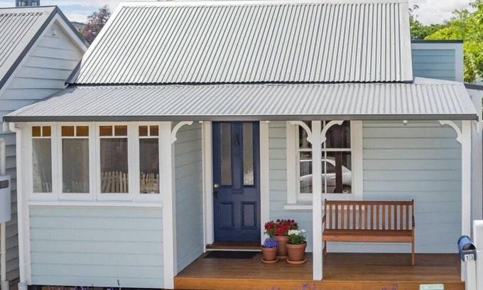 Nelson Cottage | Historic cottage in the heart of Nelson city