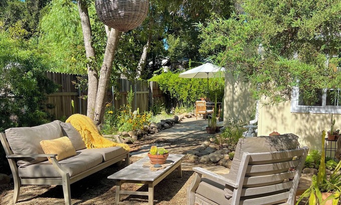 Ojai House | Historic Cottage in Downtown Ojai. The perfect place to relax and rejuvenate.