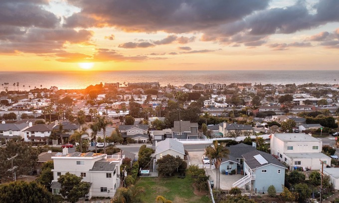 Encinitas House | Historic Cottage w/Ocean Views + Hot Tub + Yard