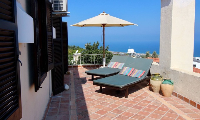Kyrenia District House | Historic Cyprus house in Lapta-Lapithos