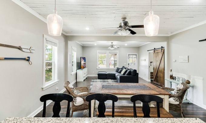 Southport Cottage | Historic dog-friendly renovated cottage with streaming, patio, W/D, & AC
