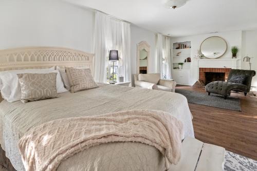 Berlin House | Historic Downtown Berlin Home Dog Friendly Home