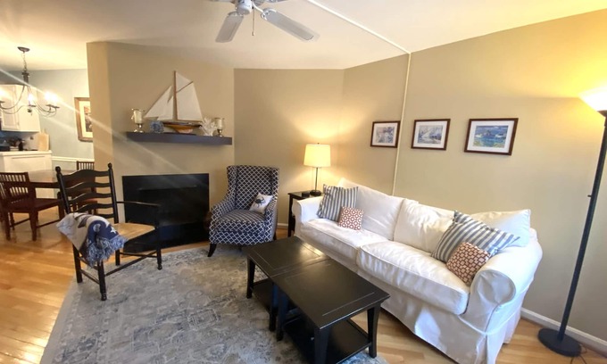 Historic District House | Historic Downtown Charmer, Water Views and Parking!