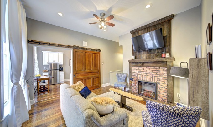 White Mills Apartment | Historic Downtown Hawley Loft