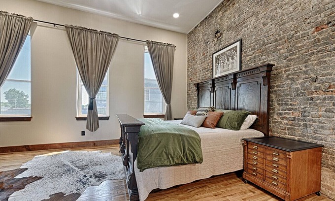 Greenville Apartment | Historic Downtown Loft