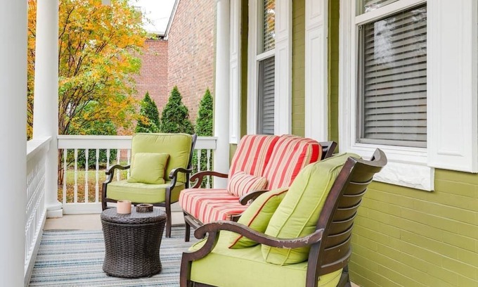 Museum District House | Historic Fan Home in Carytown: Family & Pet Friendly