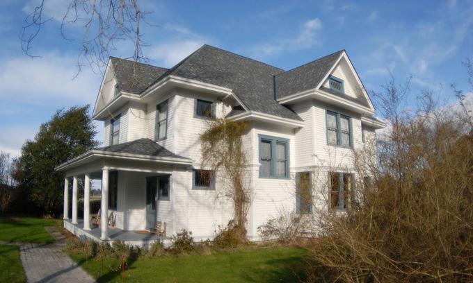 Coupeville Other | Historic Farm Home for Gatherings.