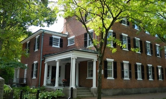 Salem House | Historic Federal Period brick mansion on fabled Chestnut Street, Salem, MA