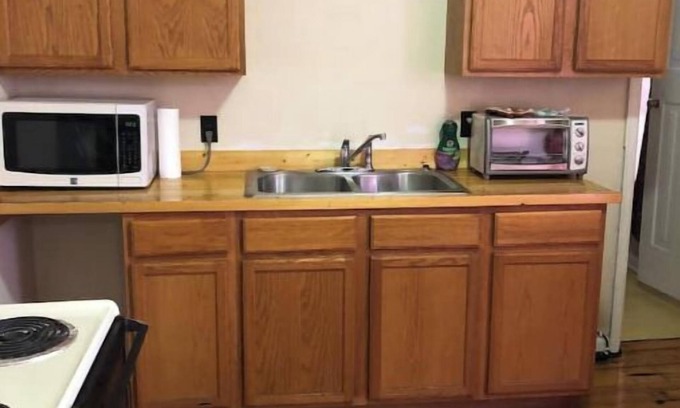 Anaconda Apartment | Historic Gavin House - Apt 5nn