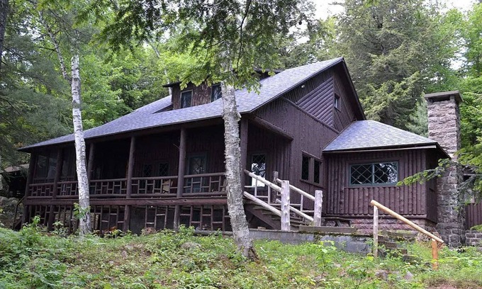 Long Lake Cabin | Historic Great Camp Kee-O-Nekh on Long Lake