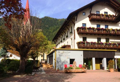Campo di Trens Apartment | Historic Guesthouse BIRCHER B&B Apartments near Sterzing